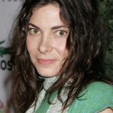 Mina Badie — Donna