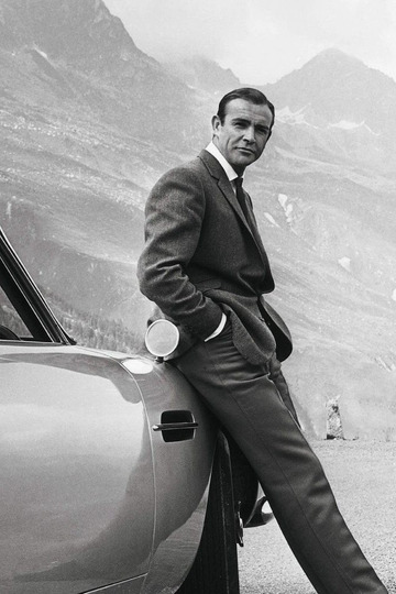 On Tour with the Aston Martin DB5