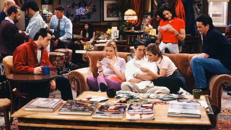 7 сериалов, герои которых встречаются в кафе