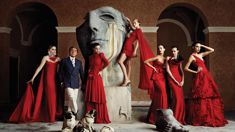 5 movies featuring costumes designed by Valentino