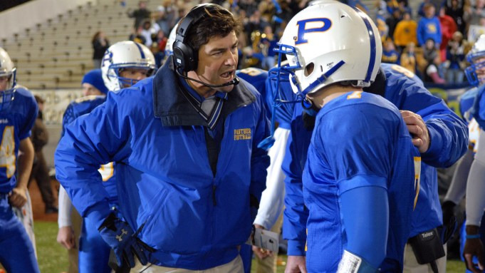 Universal TV is preparing a reboot of "Friday Night Lights"