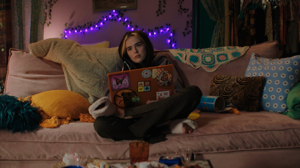 Online to losing yourself: 7 movies about internet and social media addiction