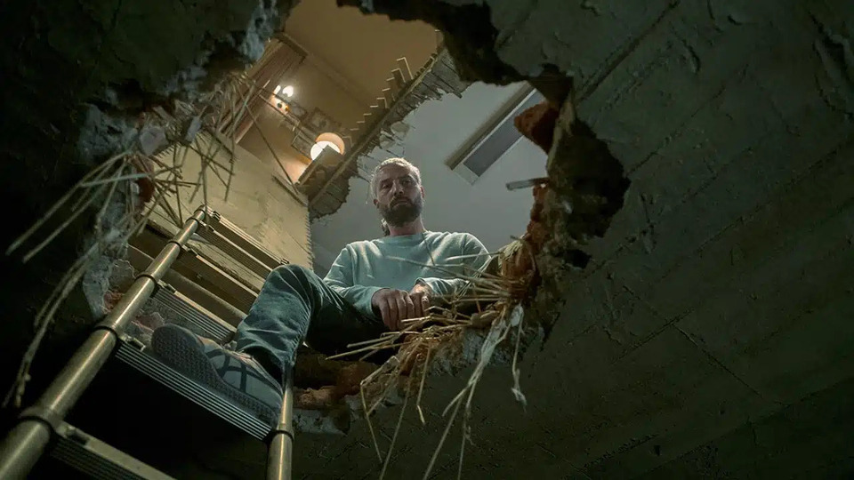 The horror "Brick" starring Matthias Schweighöfer will be released on Netflix in July 2025