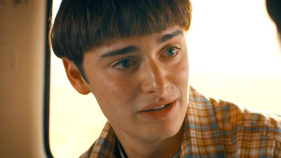 "People are going to be truly devastated": Noah Schnapp on the finale of "Stranger Things"