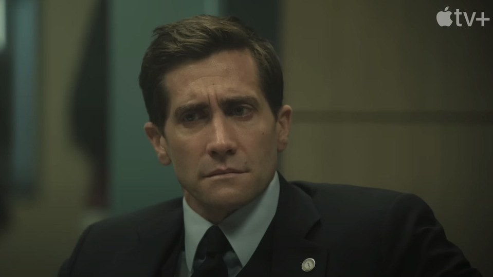 Jake Gyllenhaal on trial: watch the teaser for the TV series "Presumed Innocent"