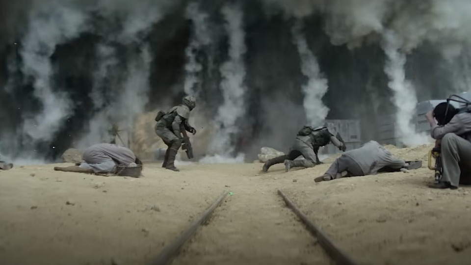 Масштабно, амбициозно и красиво: вышел ролик со съемок «Мятежной луны» Зака Снайдера