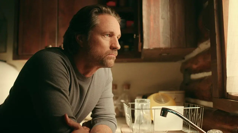 Netflix показал кадры пятого сезона романтической драмы «Вирджин-Ривер»