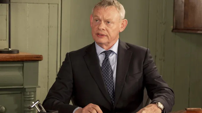 Мартин Клунз присоединяется к американскому ремейку «Лучшего лекарства» на Fox