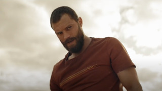 Вышел трейлер детективного триллера «Турист» с Джейми Дорнаном