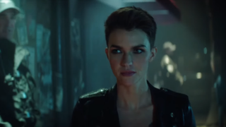 The CW заказал полные сезоны «Бэтвумен» и «Нэнси Дрю»