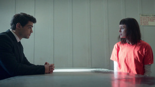 Netflix продлил шпионский сериал «Рекрут» с Ноа Сентинео