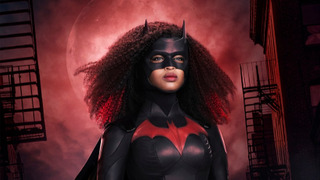 The CW показали, как будет выглядеть новая Бэтвумен