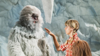 Netflix запускает в разработку перезапуск культового сериала «Земля исчезнувших»