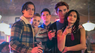 The CW назвал даты возвращения «Флэша», «Ривердэйла», «Бэтвумен» и других своих сериалов
