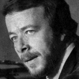 Oscar Sciamanna — Reporter (uncredited)