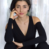 Zala Djurić — Esma