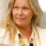 Dorthe Skappel — Host - Self