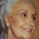 Queta Carrasco — Abuela
