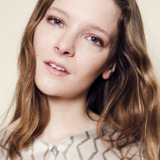 Morfydd Clark — Cynthia Lennon