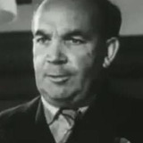 Lyn Evans — Yokel on Haystack (uncredited)