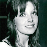 Anna Calder-Marshall — Maude Abernethie
