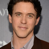 Эшли Цукерман — Daniel Keene