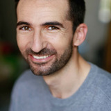 Yohann Sfez — Le serveur