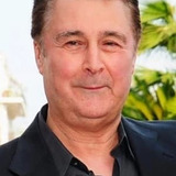 Leo Rossi — Agent Harold Nye