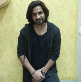 Krrip Kapur Suri — Agni