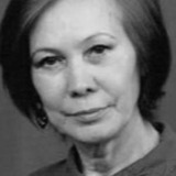 Валентина Смирнова — камергерша инфанты