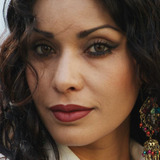 Leena Alam — Femme de Khaled (as Helena Alam)