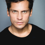 Nikko Ponce — Paolo Guerrero