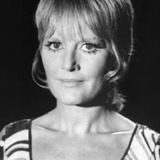 Petula Clark — Mme Milligan