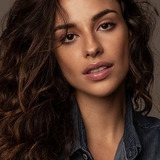 Priscila Reis — Luíza Campos Albuquerque