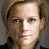 Veerle Baetens — Hannah Maes