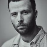 Adrian Grösser — Luís