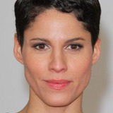 Jasmin Gerat — Inès