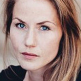 Vígdis Eliesersdóttir Hentze Bjørck — Kirstin Hansen