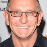 Robert Irvine — Self