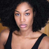 Amber Shana Williams — Ujier Juzgado