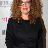 Dorit Lev-Ari — Shuni Stretiner