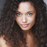 Оливия Суонн — Astra Logue