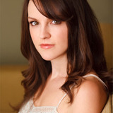 Карла Галло — Lizzie Exley