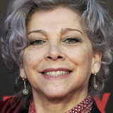 Kiti Mánver — Julia Santamaría