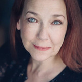 Harriet Sansom Harris — Audrey O'Neil