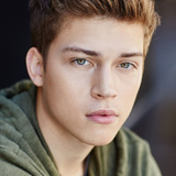 Ricky Garcia — Naldo Montoya