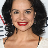 Raquel Karro — Elza Fonseca