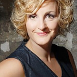 Sanna Stellan — Tuuli Sirèn