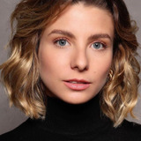Julia Foti — Roberta