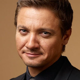Джереми Реннер — Mike McLusky